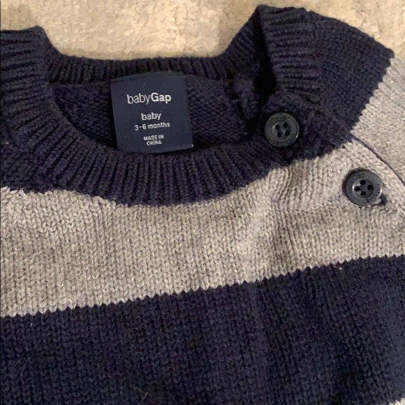 babyGap striped sweater - Picture 3 of 3